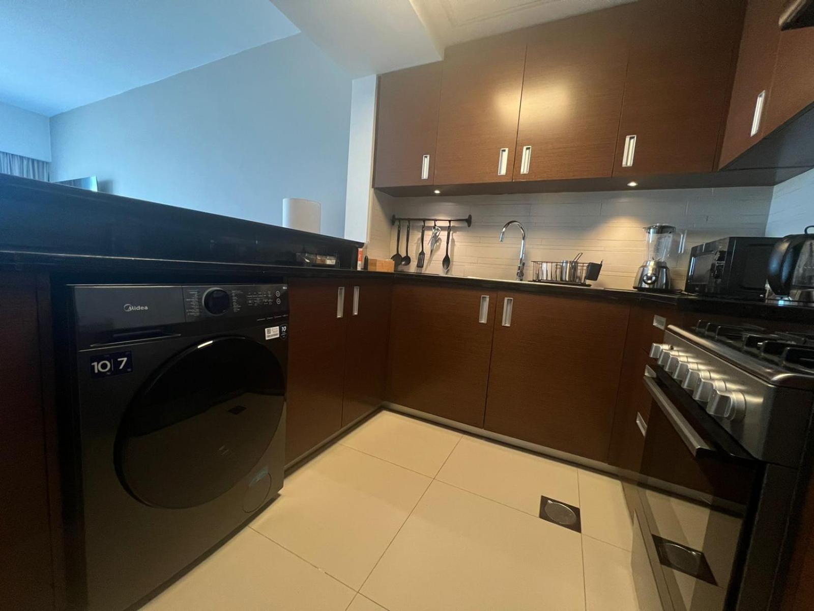 Dinar Home Abu Dzabi Kültér fotó